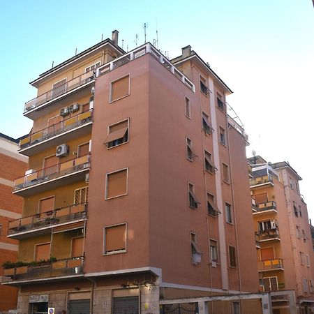 Tia Tourist Apartment Rome Exterior photo